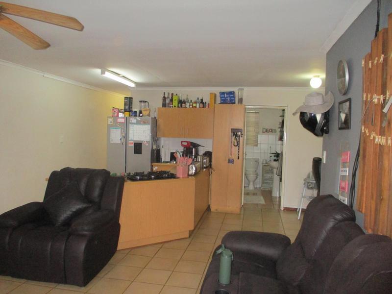 3 Bedroom Property for Sale in Langenhovenpark Free State